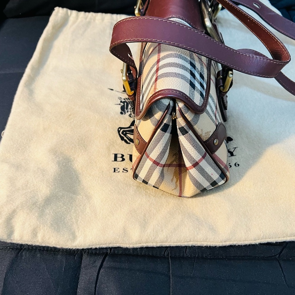 Vintage Burberry Haymaker Buckle Flap Coated Canvas Bag - Picture 5 of 11
